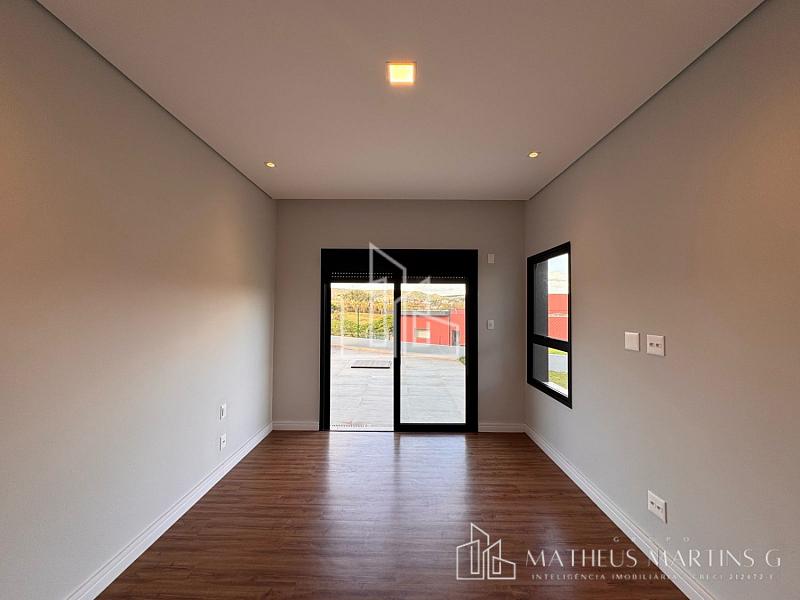 Linda Casa térrea com amplos ambientes integrados! — foto 17