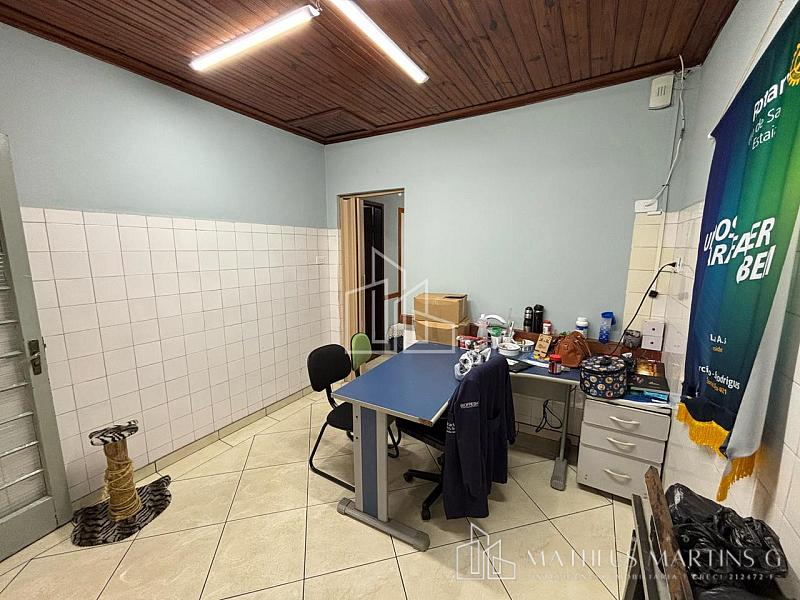🏠 Imóvel Comercial com Residência – Versatilidade e Conforto em um só lugar! — foto 12