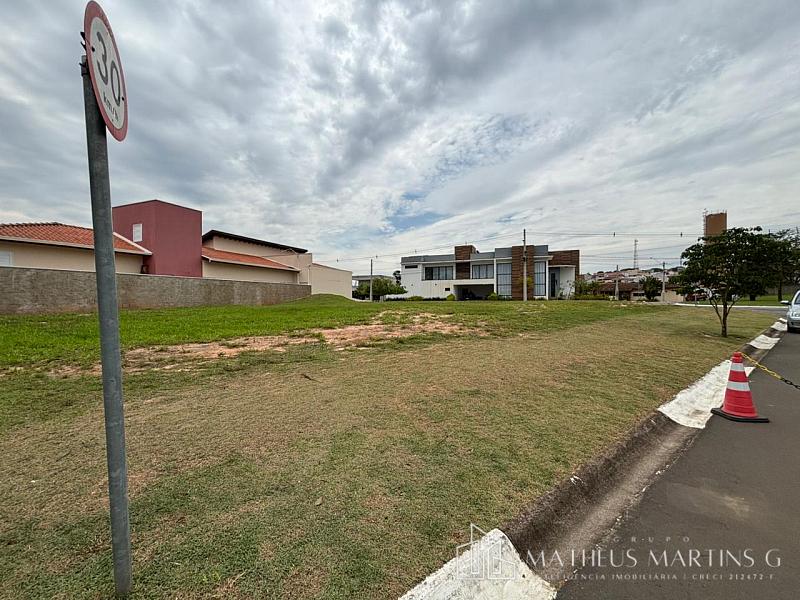 Terreno no Condomínio Mirante dos Ipês — foto 1
