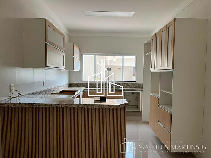 Linda Casa a 500m do parque ecológico! — foto 5