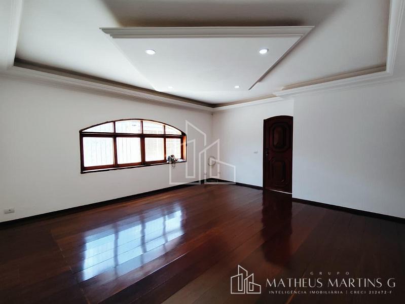 ✨ Casa em bairro tranquilo e a 4 minutos do centro para quem preza por praticidade e comodidade ‼️ — foto 4