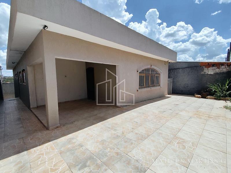 ✨ Casa em bairro tranquilo e a 4 minutos do centro para quem preza por praticidade e comodidade ‼️ — foto 11