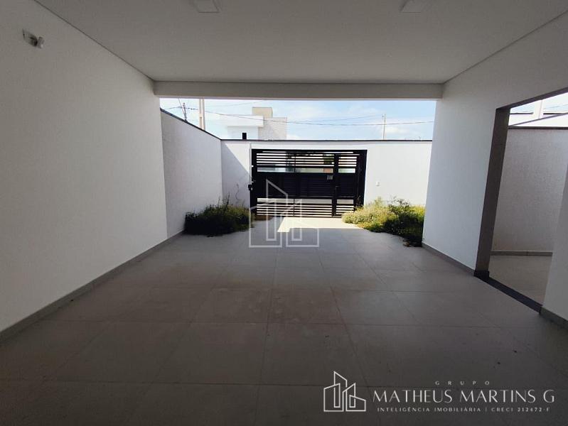 Casa à venda no bairro Vila Martins — foto 2