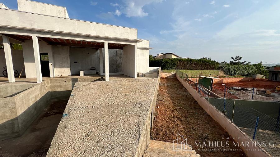 Casa de condomínio sobrado para aluguel e venda tem 598 metros quadrados com 3 quartos — foto 68