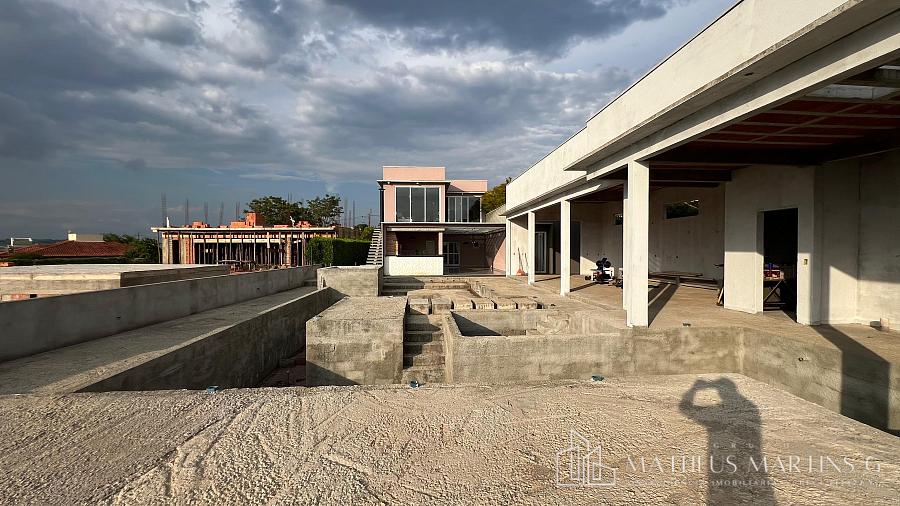 Casa de condomínio sobrado para aluguel e venda tem 598 metros quadrados com 3 quartos — foto 70