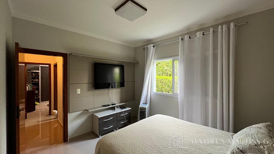 Casa de condomínio sobrado para aluguel e venda tem 598 metros quadrados com 3 quartos — foto 31