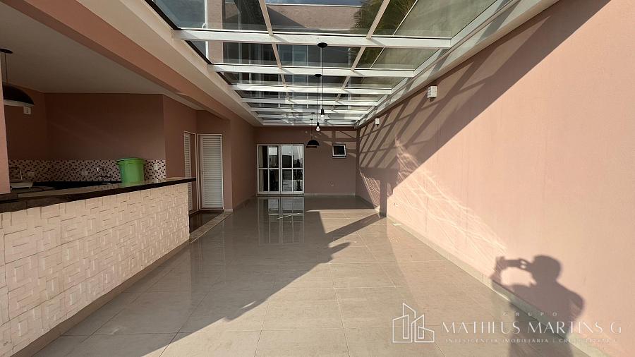 Casa de condomínio sobrado para aluguel e venda tem 598 metros quadrados com 3 quartos — foto 60