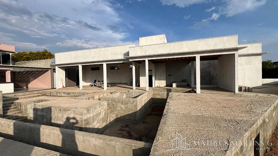 Casa de condomínio sobrado para aluguel e venda tem 598 metros quadrados com 3 quartos — foto 69