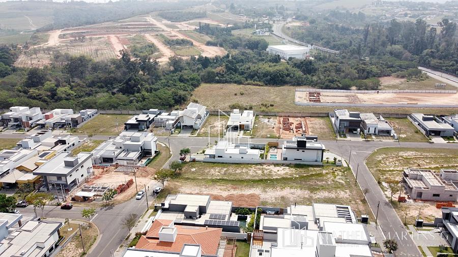 Excelente terreno á Venda no Condomínio Portal dos Bandeirantes — foto 12