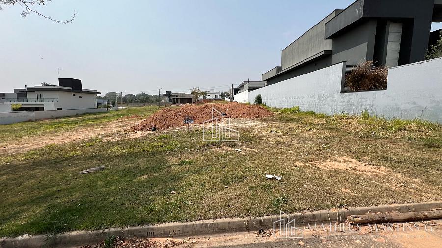 Excelente terreno á Venda no Condomínio Portal dos Bandeirantes — foto 2