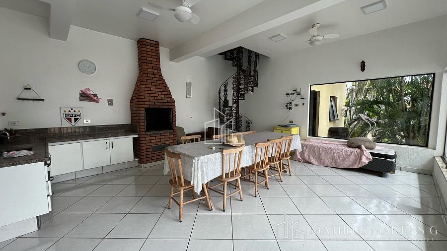 Residência e Elegância para venda ou locação! — foto 24