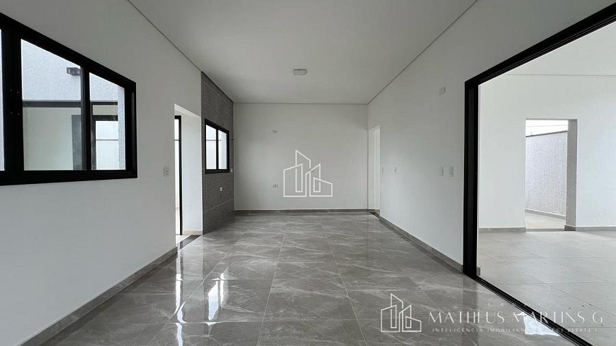 Encante-se: Linda Casa 2 Quartos com Quintal Amplo em Vila Martins II! — foto 6