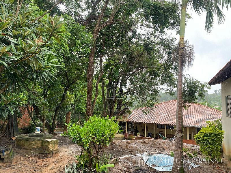 EXCELENTE CHÁCARA COM AMPLO ESPAÇO! — foto 16