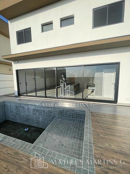 Casa impecável, com fachada moderna e imponente, e um lindo acabamento de luxo! — foto 10