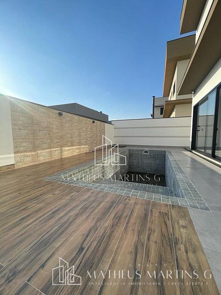 Casa impecável, com fachada moderna e imponente, e um lindo acabamento de luxo! — foto 15