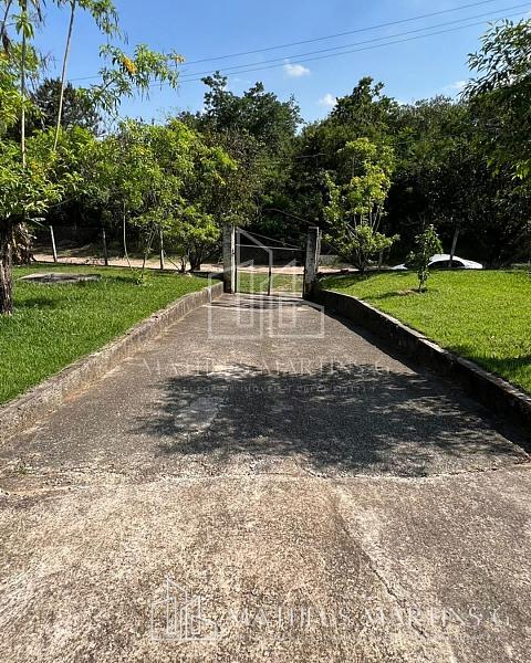 Excelente Chácara Pronta e Formada no Bairro Buru — foto 3