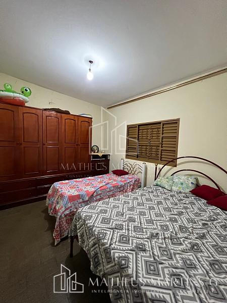 Chácara de 1.050m2° com excelente piscina e quintal amplo — foto 11