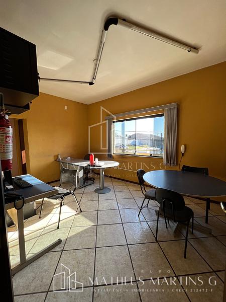 Imóvel Comercial à venda, 977m², 2 banheiros, 3 garagens - Distrito Industrial - Salto — foto 4