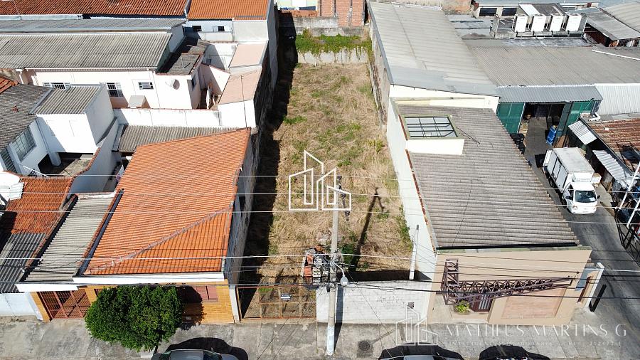 Terreno de 350m2° 100% Plano, murado e com portão — foto 7