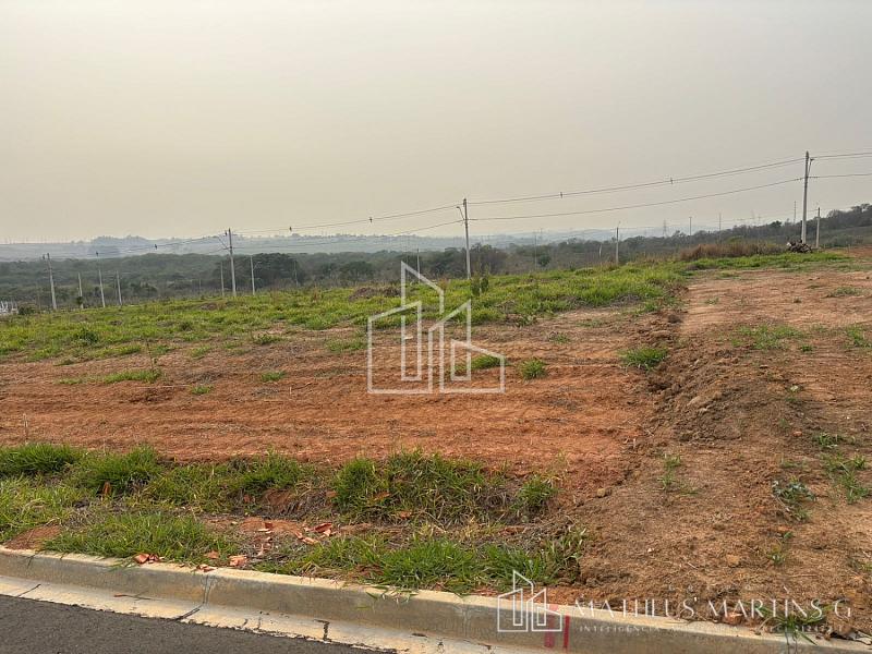 Terreno Espetacular à Venda: Crie o Seu Espaço! — foto 2