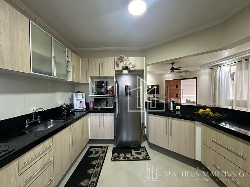 Invista no Seu Futuro: Casa à Venda! — foto 8