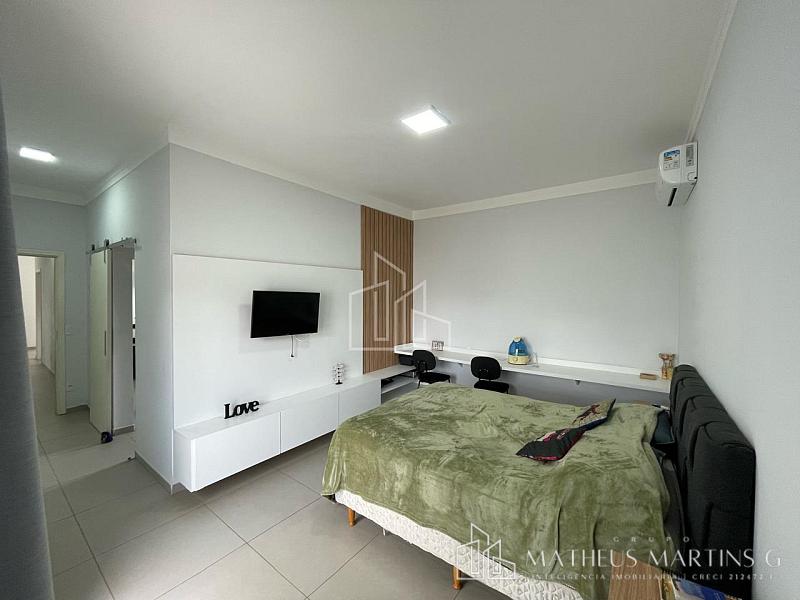 Viva o Sonho de Uma Vida Exclusiva em Condomínio Fechado — foto 25