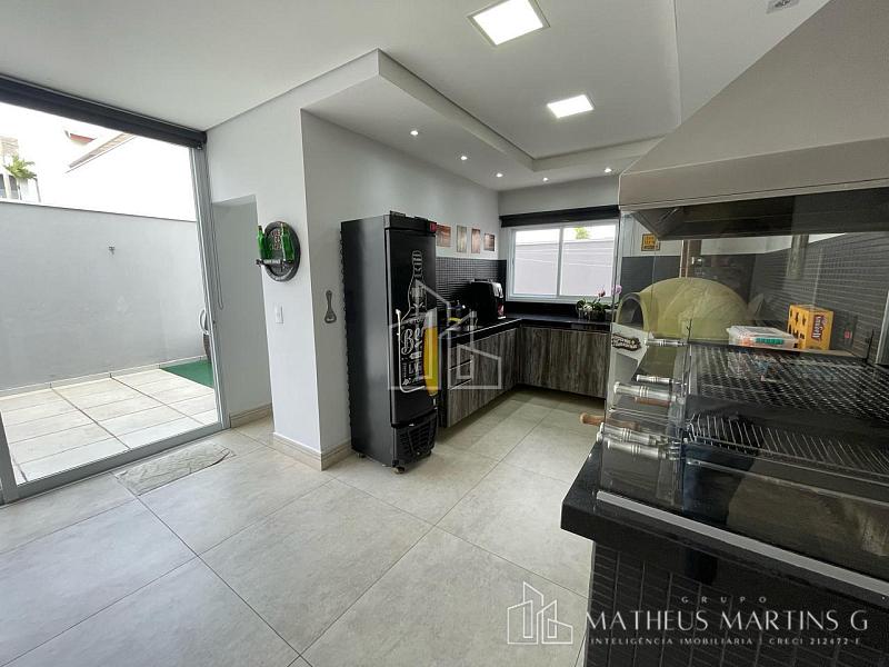 Viva o Sonho de Uma Vida Exclusiva em Condomínio Fechado — foto 39