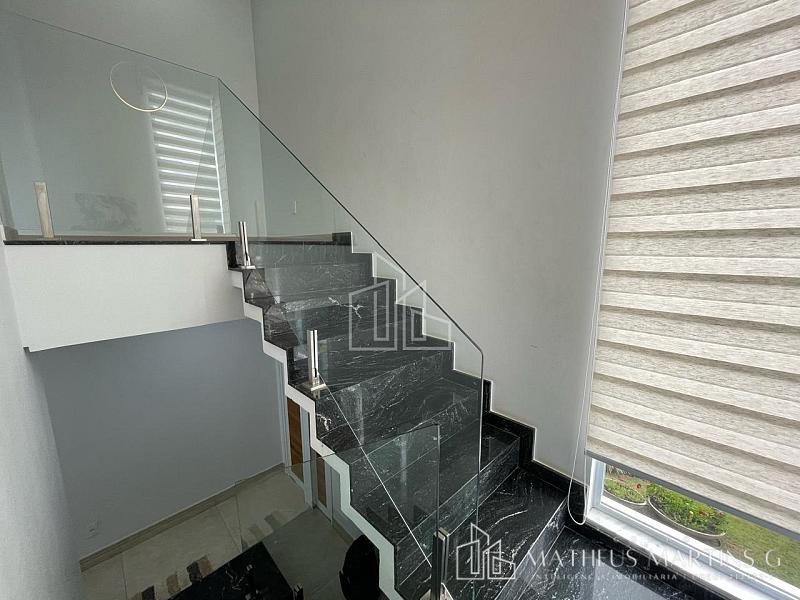 Viva o Sonho de Uma Vida Exclusiva em Condomínio Fechado — foto 16