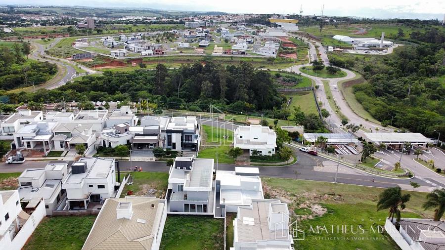 Viva o Sonho de Uma Vida Exclusiva em Condomínio Fechado — foto 35