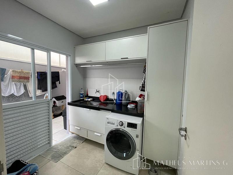 Viva o Sonho de Uma Vida Exclusiva em Condomínio Fechado — foto 32