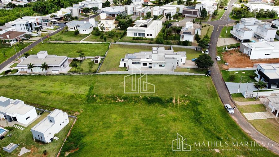 Terreno à Venda em Condomínio Fechado: Segurança e Privacidade — foto 8