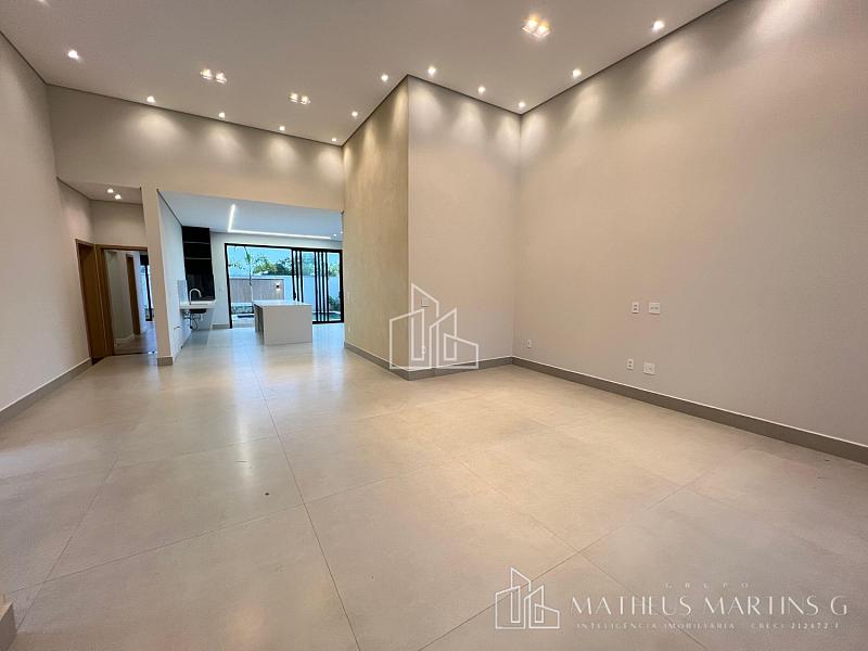 Casa Espetacular em Condomínio Fechado: Conforto e Segurança para Sua Família — foto 2