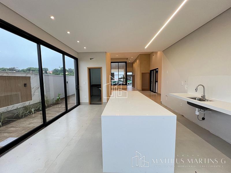 Casa Espetacular em Condomínio Fechado: Conforto e Segurança para Sua Família — foto 7