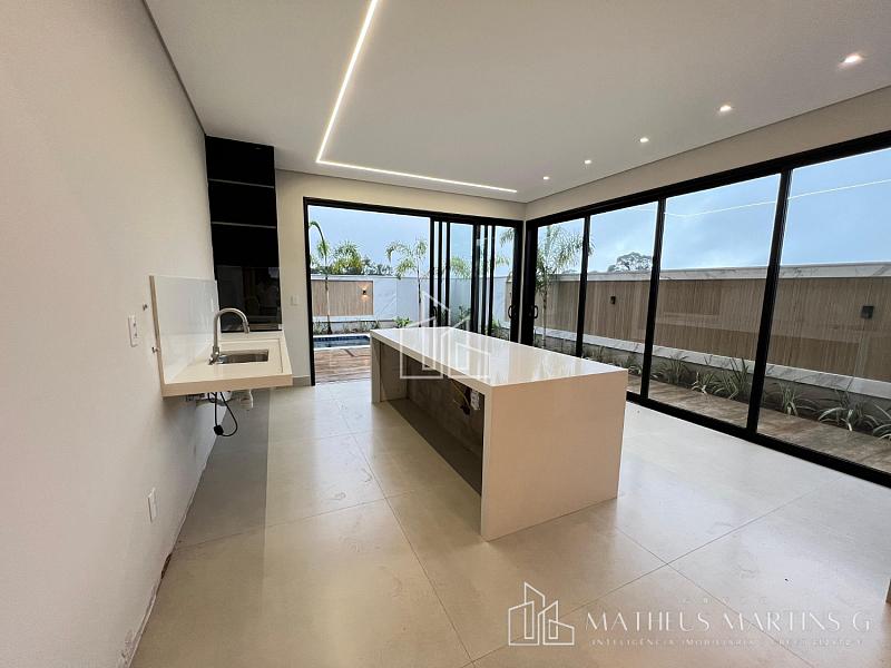 Casa Espetacular em Condomínio Fechado: Conforto e Segurança para Sua Família — foto 5