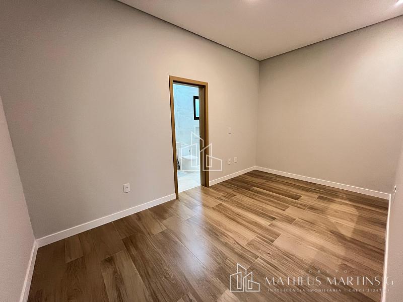 Casa Espetacular em Condomínio Fechado: Conforto e Segurança para Sua Família — foto 10