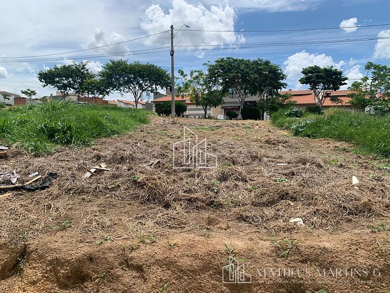 Terreno a venda no bairro Santa Marta III — foto 3