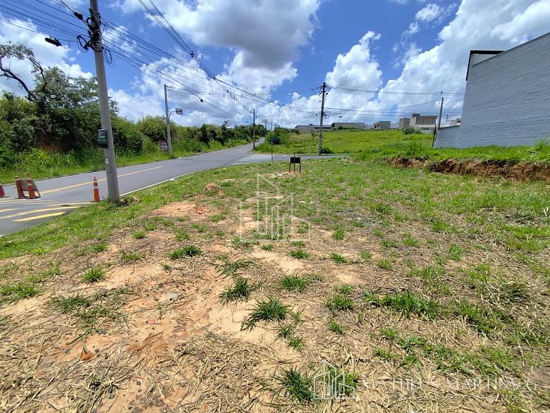 Oportunidade Imperdível! Terreno à Venda em Ótima Localização — foto 3