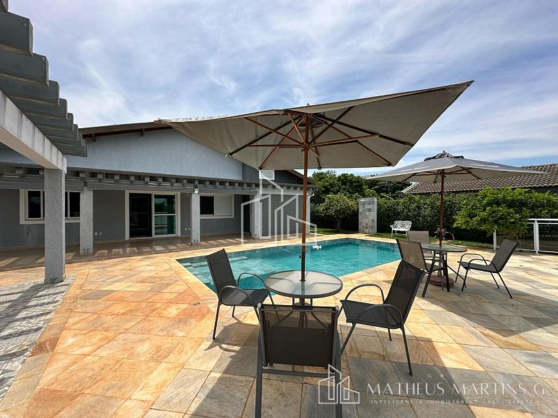 Conforto, Segurança e Privacidade: Casa em Condomínio Fechado à Venda — foto 8