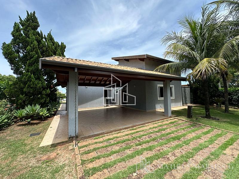 Conforto, Segurança e Privacidade: Casa em Condomínio Fechado à Venda — foto 3