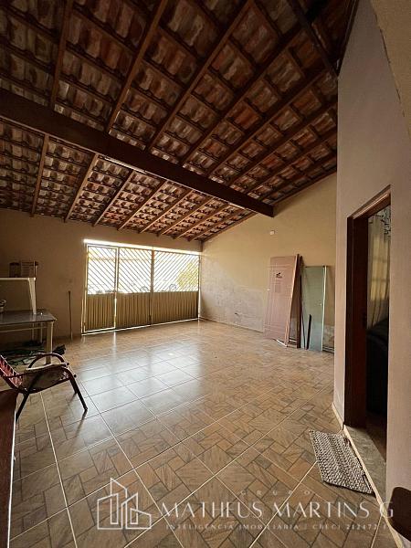 2 CASAS PARA VENDA EM SALTO – Oportunidade — foto 4