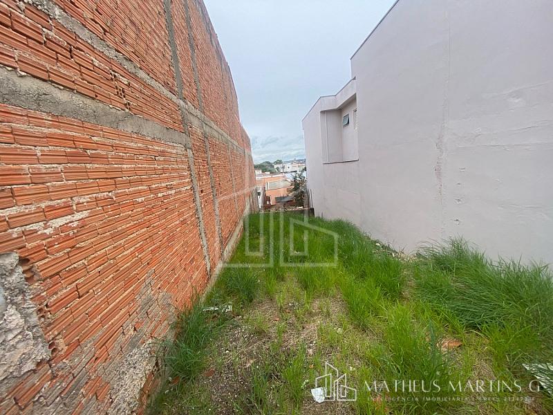 Terreno a venda no bairro Jardim Elizabeth — foto 3