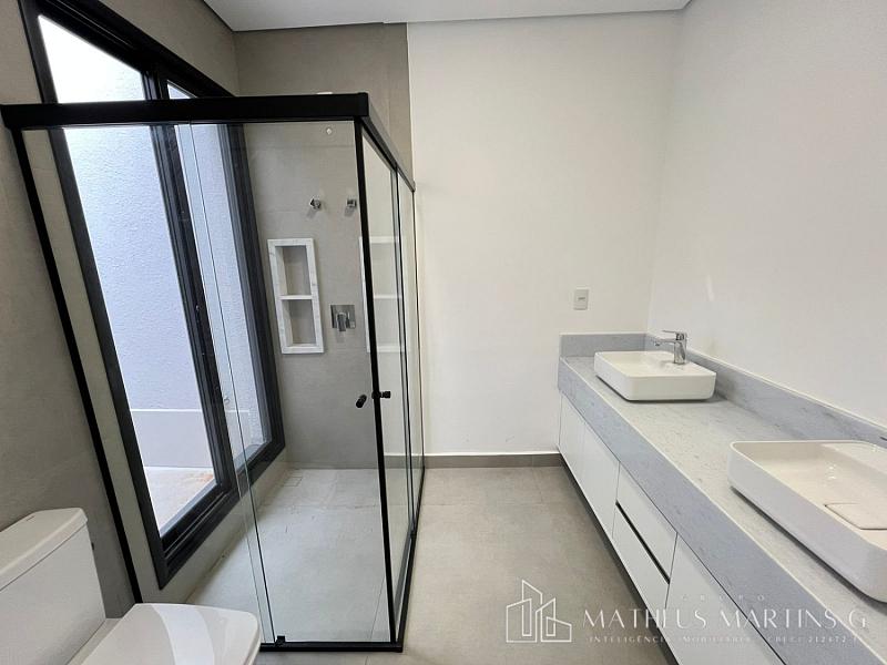 Conforto e Segurança para Sua Família: Casa à Venda em Condomínio Exclusivo — foto 22