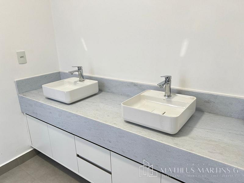 Conforto e Segurança para Sua Família: Casa à Venda em Condomínio Exclusivo — foto 20