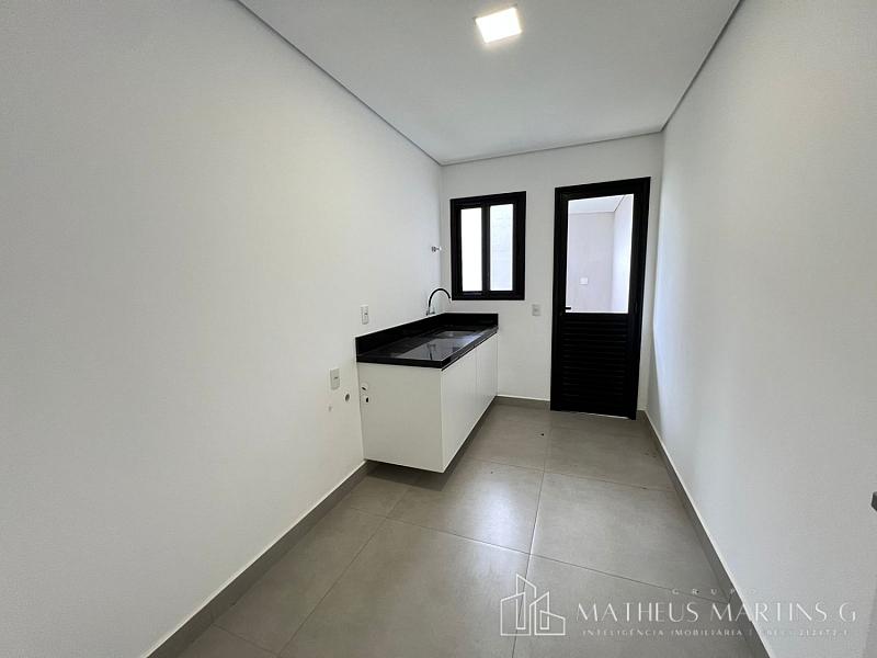 Conforto e Segurança para Sua Família: Casa à Venda em Condomínio Exclusivo — foto 24