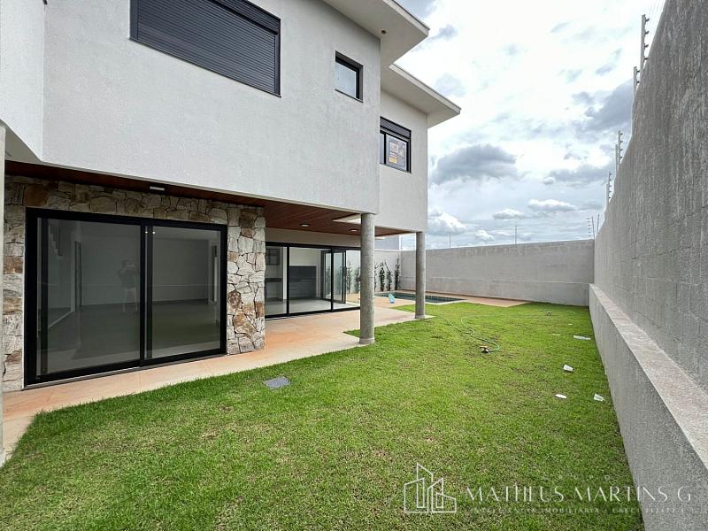 Conforto e Segurança para Sua Família: Casa à Venda em Condomínio Exclusivo — foto 25