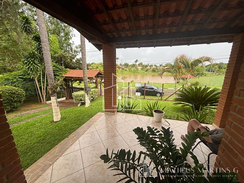 Belíssima chácara a venda em Condomínio — foto 6