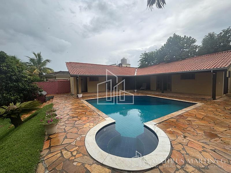 Belíssima chácara a venda em Condomínio — foto 4