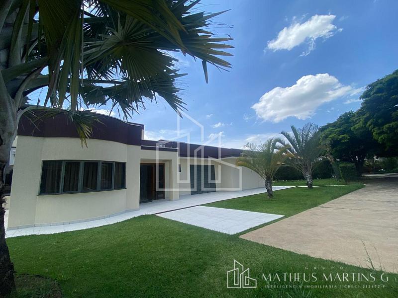 Espaço, Privacidade e Segurança: Casa à Venda em Condomínio — foto 2