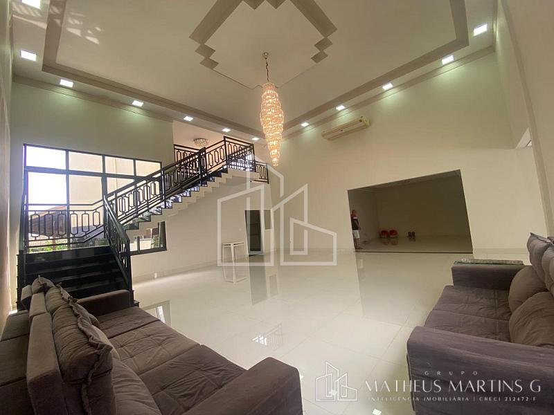 Espaço, Privacidade e Segurança: Casa à Venda em Condomínio — foto 5