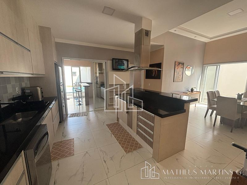 Linda casa a venda em Condomínio! Oportunidade — foto 6